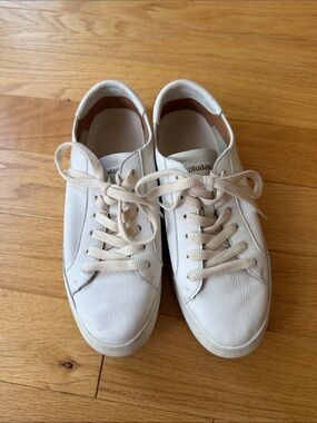 Women’s Soludos Leather Sneakers - Comfortable Everyday Style